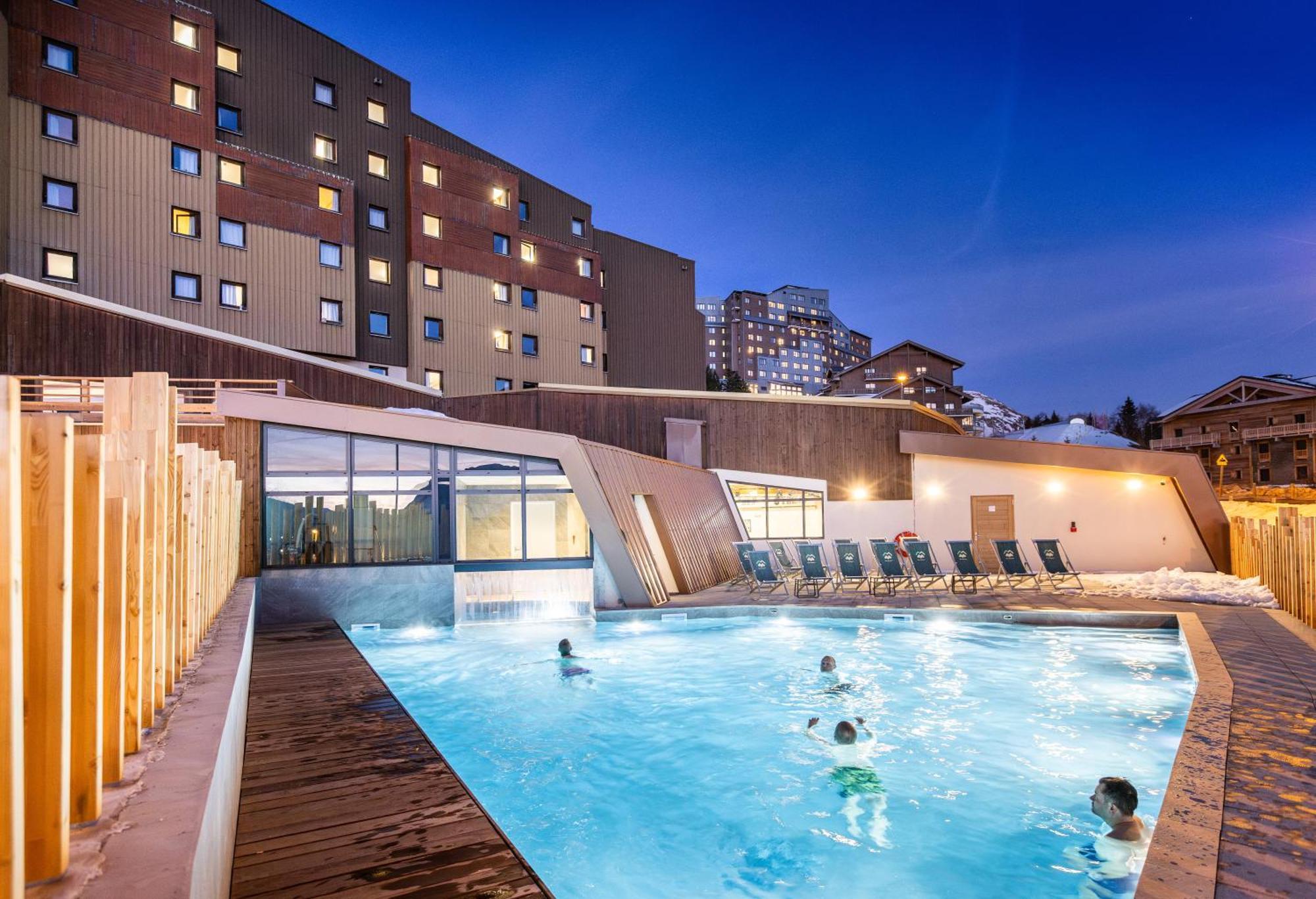 Hotel Club Mmv Les Bergers **** Alpe d'Huez Exterior foto